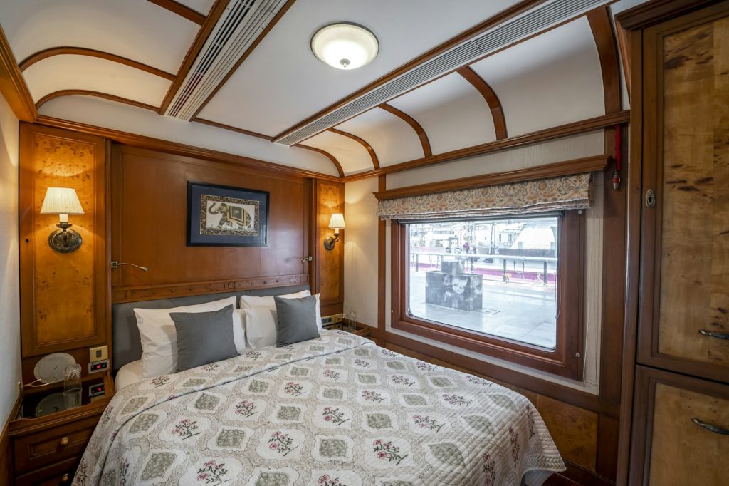 Phinisi Cabins & Comfort (Overnight Charter)